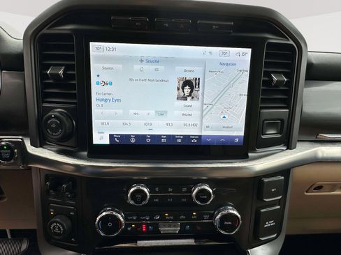 Used 2022 Ford F150 Lariat w/ Equipment Group 502A High image 8