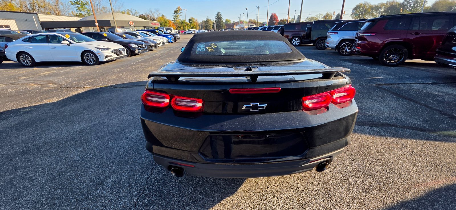 Used 2020 Chevrolet Camaro LT RWD image 7