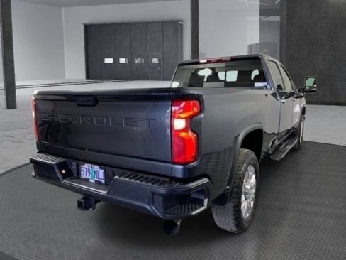 Used 2020 Chevrolet Silverado 3500 High Country AWD/4WD image 5