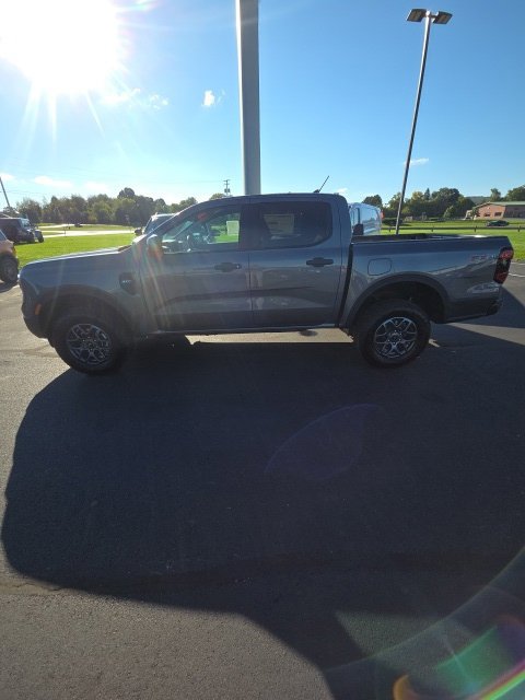 New 2026 Ford Ranger XLT w/ FX4 Off-Road Package AWD/4WD image 8