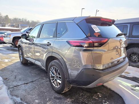 Used 2023 Nissan Rogue S image 3