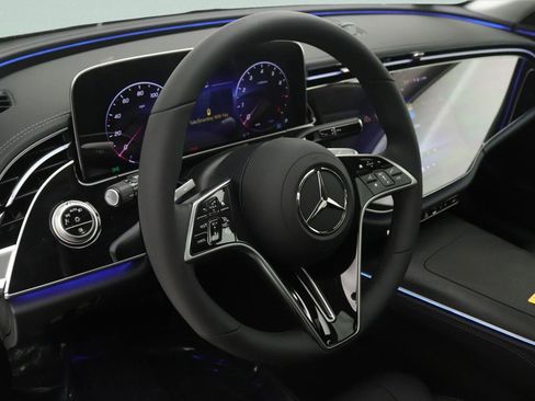 New 2026 Mercedes-Benz E 350 Sedan image 4