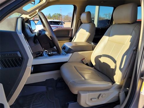 Certified 2020 Ford F150 Lariat w/ Trailer Tow Package image 8