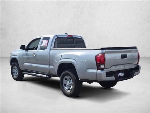 Used 2022 Toyota Tacoma SR w/ SR Convenience Package RWD image 7