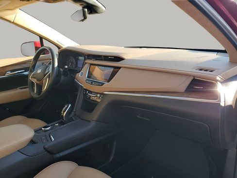 Used 2020 Cadillac XT5 Premium Luxury w/ Platinum Package image 13