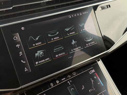 Used 2022 Audi Q7 3.0T Premium Plus image 19