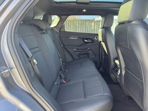 Used 2026 Land Rover Range Rover Evoque S image 16