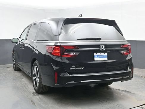 Certified 2025 Honda Odyssey EX-L image 7