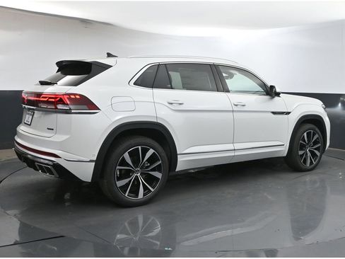 New 2026 Volkswagen Atlas Cross Sport SEL Premium R-Line AWD/4WD image 7