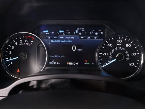 Used 2019 Ford F150 Lariat w/ Equipment Group 502A Luxury image 4