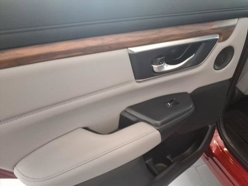 Used 2022 Honda CR-V Touring image 16