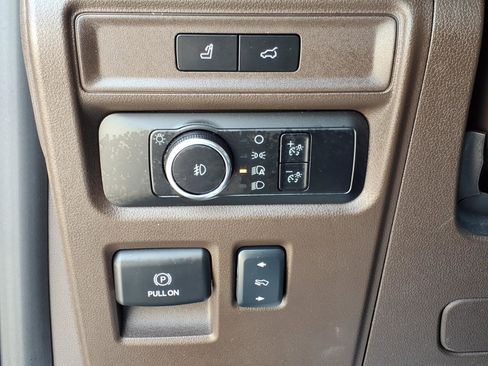 Used 2024 Ford Expedition King Ranch AWD/4WD image 19