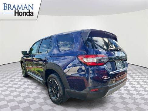 Certified 2023 Honda Pilot EX-L image 4