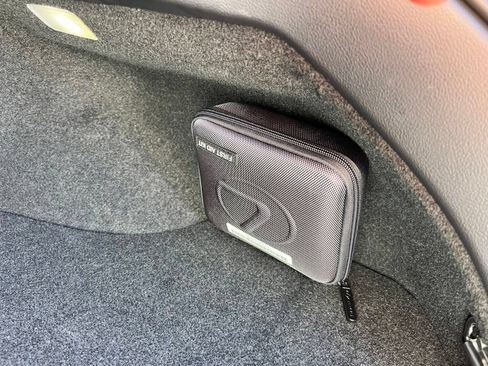 Used 2025 Lexus UX 300h FWD w/ Cold Area Package image 23