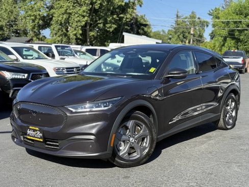 Used 2022 Ford Mustang Mach-E Select RWD image 2