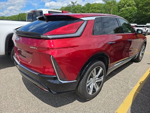 Used 2024 Cadillac Lyriq Tech w/ Driver Assist Package AWD/4WD image 2