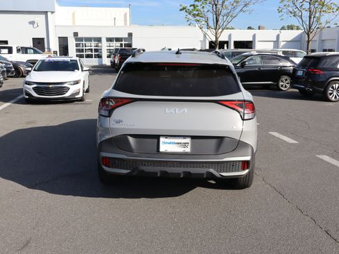 Used 2023 Kia Sportage X-Line w/ X-Line Premium Package image 9