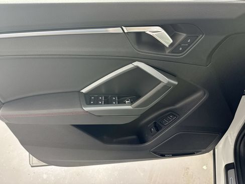 Used 2025 Audi Q3 2.0T Premium Plus w/ Premium Plus Package AWD/4WD image 20