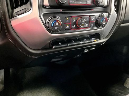Used 2015 GMC Sierra 1500 SLE w/ SLE Value Package AWD/4WD image 16