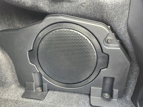 Used 2024 Ford Mustang GT Premium image 40