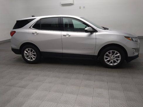 Used 2019 Chevrolet Equinox LT FWD image 11