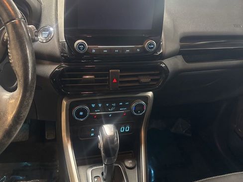 Used 2019 Ford EcoSport Titanium image 9
