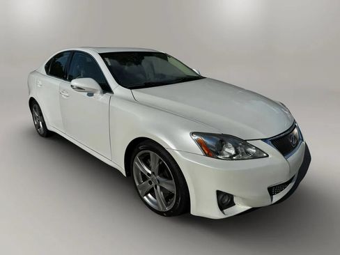 Used 2011 Lexus IS 250 RWD image 10