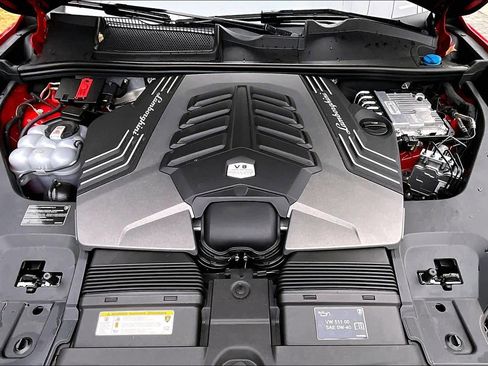 Used 2024 Lamborghini Urus S image 30