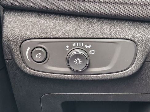 New 2026 Chevrolet TrailBlazer LS w/ LS Convenience Package FWD image 17