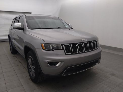 Used 2018 Jeep Grand Cherokee Limited RWD image 13