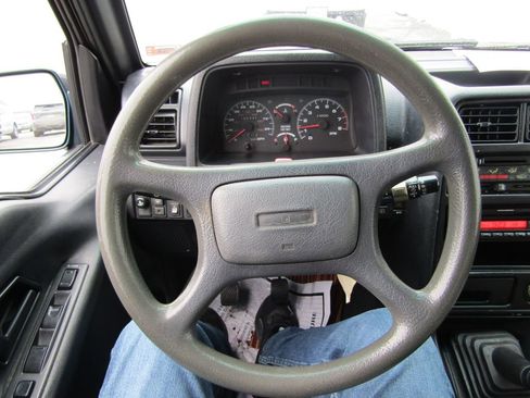 Used 1995 Suzuki Sidekick JLX image 17