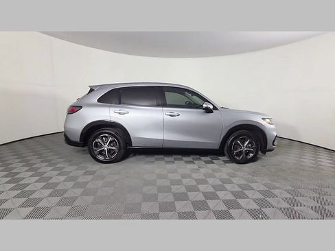 Used 2024 Honda HR-V EX-L image 35