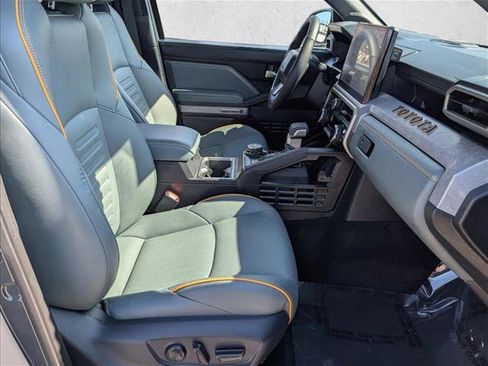 Used 2025 Toyota Tacoma 4x4 Double Cab Hybrid w/ Tow Tech Package image 21