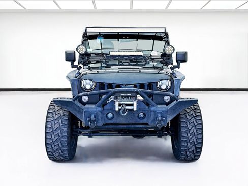 Used 2015 Jeep Wrangler Unlimited Sport w/ Connectivity Group AWD/4WD image 2