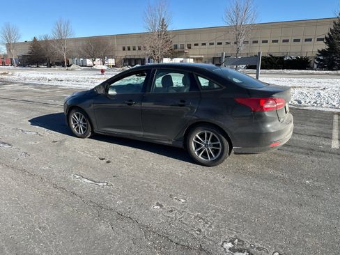 Used 2015 Ford Focus SE image 7