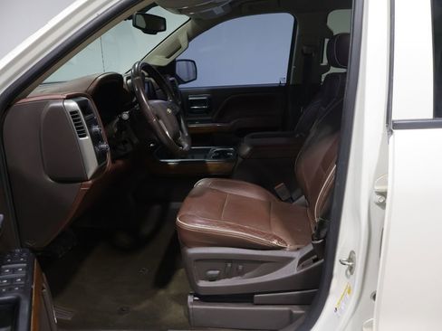 Used 2014 Chevrolet Silverado 1500 High Country AWD/4WD image 9