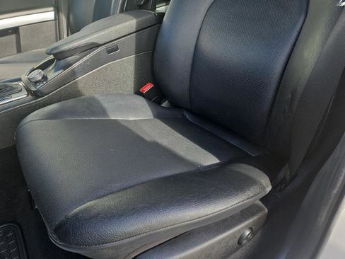 Used 2010 Mercedes-Benz GLK 350 4MATIC image 13