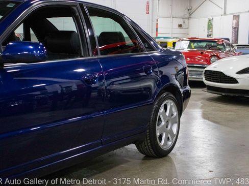 Used 2001 Audi S4 Sedan AWD/4WD image 22