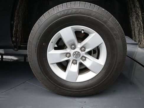 Used 2024 RAM 1500 Classic SLT AWD/4WD image 2