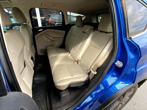 Used 2017 Ford Escape SE image 21