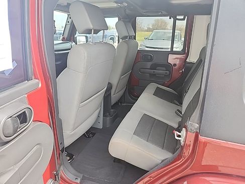 Used 2010 Jeep Wrangler Unlimited Sahara w/ Dual Top Group image 10