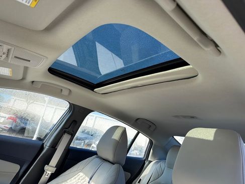 New 2026 Nissan Sentra SL w/ Floor Mat Package FWD image 19