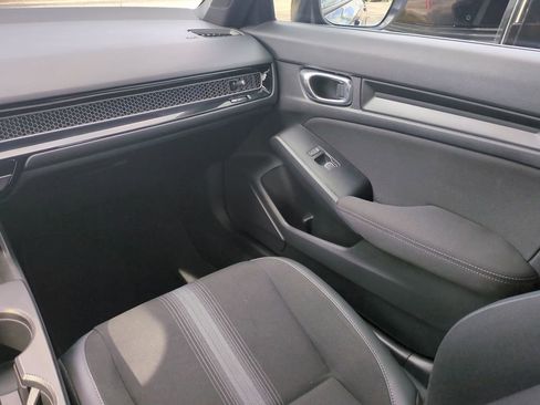 Used 2025 Honda Civic Sport image 16