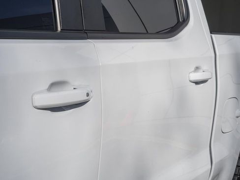 Used 2021 Chevrolet Silverado 1500 RST image 17