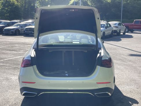 New 2026 Mercedes-Benz E 350 Sedan image 10
