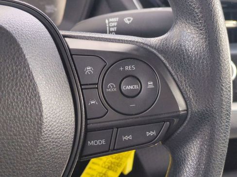 Used 2024 Toyota Corolla LE image 25