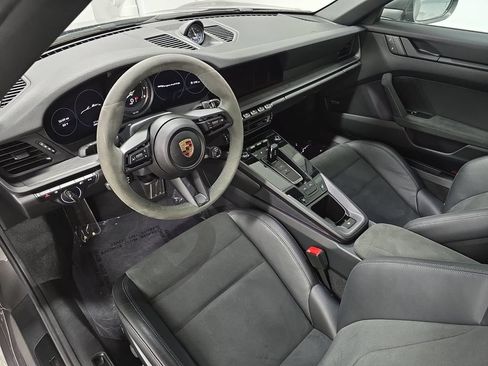 Certified 2023 Porsche 911 Targa 4 GTS AWD/4WD image 4