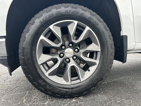 Used 2021 Chevrolet Silverado 1500 LT w/ All Star Edition Plus image 12