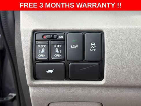 Used 2016 Honda Odyssey EX-L image 40