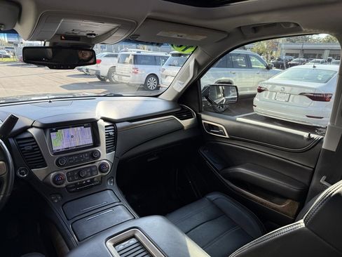 Used 2018 GMC Yukon Denali image 37
